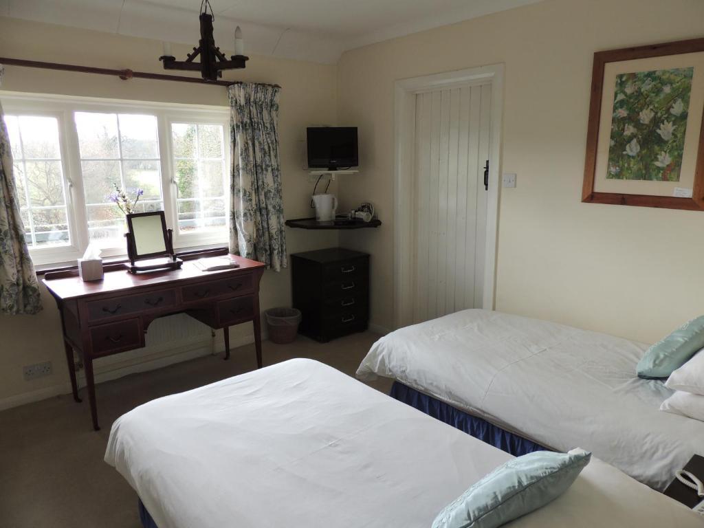 Mannings Heath Hotel Horsham Oda fotoğraf
