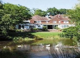 Mannings Heath Hotel Horsham Dış mekan fotoğraf
